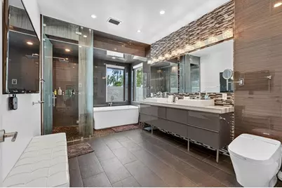 2460 NE 36th St, Fort Lauderdale, FL 33308 - Photo 28