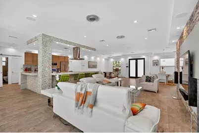 2460 NE 36th St, Fort Lauderdale, FL 33308 - Photo 12