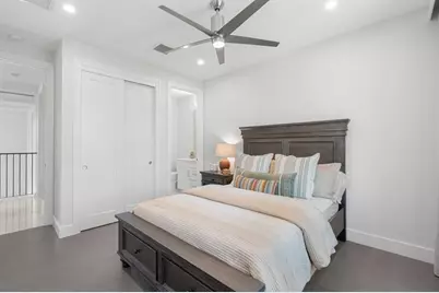 2306 NE 12th Ct, Fort Lauderdale, FL 33304 - Photo 46