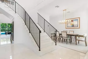 2306 NE 12th Ct, Fort Lauderdale, FL 33304 - Photo 16