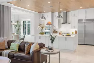 2306 NE 12th Ct, Fort Lauderdale, FL 33304 - Photo 26