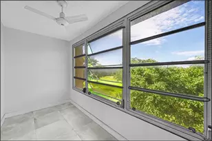 9761 Sunrise Lakes Blvd, Sunrise, FL 33322 - Photo 12