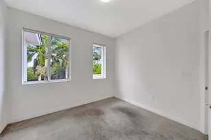 17624 SW 149th Pl, Miami, FL 33187 - Photo 16