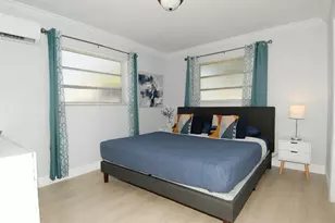 21 NE 57th Ct, Fort Lauderdale, FL 33334 - Photo 10