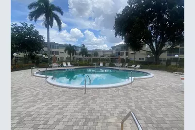 4441 NW 16th St, Unit #J311, Lauderhill, FL 33313 - Photo 4