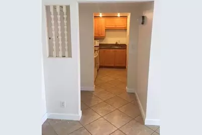 411 SE 8th St, Unit #127, Deerfield Beach, FL 33441 - Photo 2