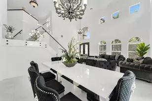 1202 NW 141st Ave, Pembroke Pines, FL 33028 - Photo 10