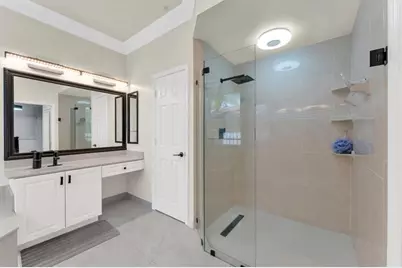 1202 NW 141st Ave, Pembroke Pines, FL 33028 - Photo 20