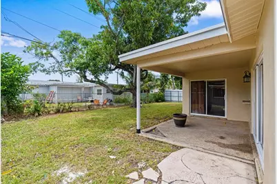 8470 NW 28th St, Sunrise, FL 33322 - Photo 22