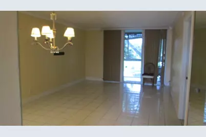 3321 NW 47th Ter, Unit #223, Lauderdale Lakes, FL 33319 - Photo 2