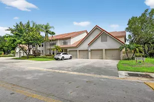 5801 Coach House Cir, Boca Raton, FL 33486 - Photo 2