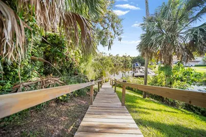 7305 E Elyse Circle, Port Saint Lucie, FL 34952 - Photo 26