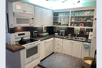 6217  Bay Club Dr, Unit #1, Fort Lauderdale, FL 33308 - Photo 12