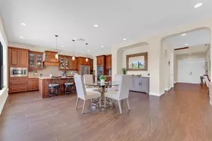 11330 SW 12th St, Pembroke Pines, FL 33025 - Photo 18