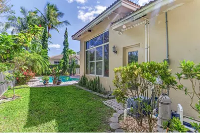 6306 SW 191st Ave, Pembroke Pines, FL 33332 - Photo 32