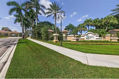 6306 SW 191st Ave, Pembroke Pines, FL 33332 - Photo 2