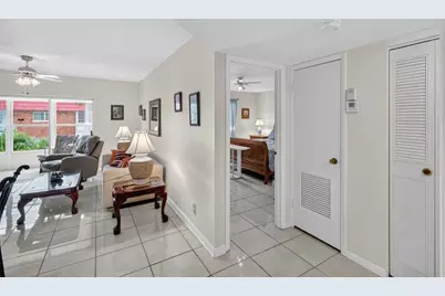 4881 NW 22nd St, Unit #B12, Lauderhill, FL 33313 - Photo 28