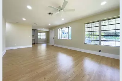 2287 NW 63rd St, Miami, FL 33147 - Photo 4