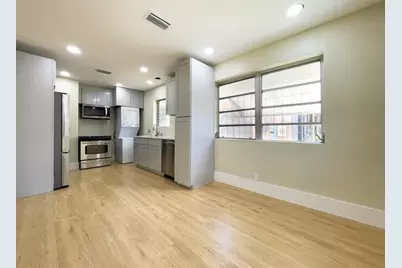 2287 NW 63rd St, Miami, FL 33147 - Photo 8