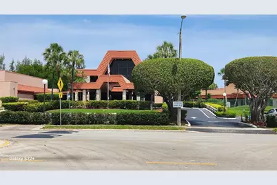 3241  Holiday Springs Blvd, Unit #104, Margate, FL 33063 - Photo 20