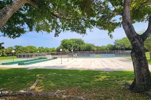 3241 Holiday Springs Blvd, Margate, FL 33063 - Photo 24