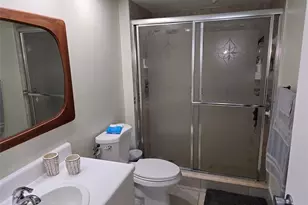 1200 SW 137th Ave, Pembroke Pines, FL 33027 - Photo 10