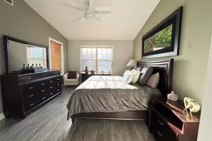 303 SE 22nd St, Fort Lauderdale, FL 33316 - Photo 10