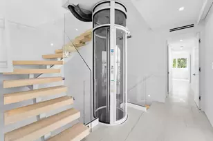 423 Hendricks Isle, Fort Lauderdale, FL 33301 - Photo 58