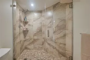 7400 Radice Ct, Lauderhill, FL 33319 - Photo 36