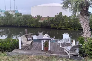 100 N Harbor Dr, Vero Beach, FL 32960 - Photo 2