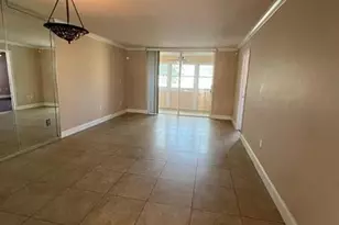 8200 Sunrise Lakes Unit, Sunrise, FL 33322 - Photo 12