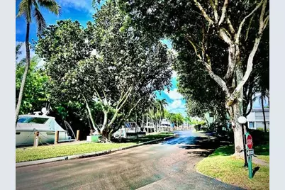 6435  Bay Club Dr, Unit #2, Fort Lauderdale, FL 33308 - Photo 10