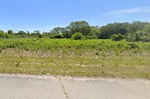 1116 Silverfish Dr, Banyan Village, FL 33935 - Photo 4