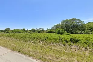 1116 Silverfish Dr, Banyan Village, FL 33935 - Photo 2