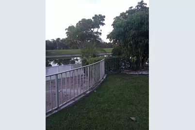 3521  Inverrary Dr, Unit #110, Lauderhill, FL 33319 - Photo 4