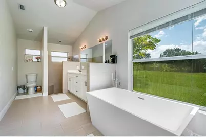 1911 NW 80th Ave, Margate, FL 33063 - Photo 12