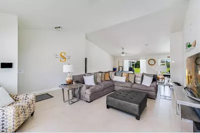 1911 NW 80th Ave, Margate, FL 33063 - Photo 4