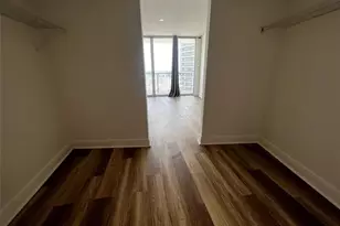 1750 N Bayshore Dr, Miami, FL 33132 - Photo 6