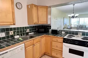 3000 N Palm Aire Dr, Pompano Beach, FL 33069 - Photo 12