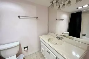 3000 N Palm Aire Dr, Pompano Beach, FL 33069 - Photo 20