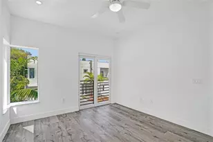 815 NE 17th Ave, Fort Lauderdale, FL 33304 - Photo 16
