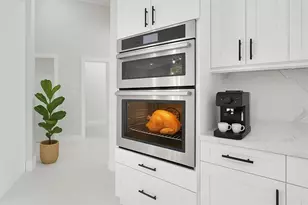 7685 NW 47th Dr, Coral Springs, FL 33067 - Photo 26