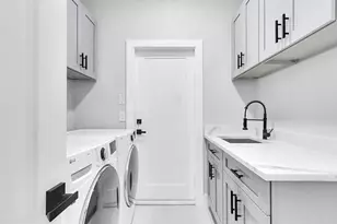 7685 NW 47th Dr, Coral Springs, FL 33067 - Photo 38