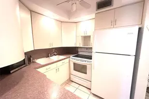 2009 Berkshire A, Deerfield Beach, FL 33442 - Photo 8