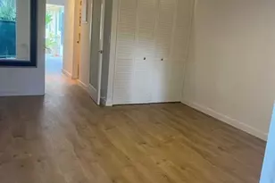 441 Collins Ave, Miami Beach, FL 33139 - Photo 10