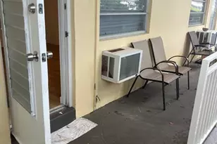 441 Collins Ave, Miami Beach, FL 33139 - Photo 4