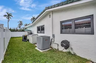 912 SE 16th Ct, Deerfield Beach, FL 33441 - Photo 36