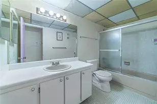 7612 Ashmont Cir, Tamarac, FL 33321 - Photo 14