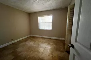 3141 NW 47th Terrace, Lauderdale Lakes, FL 33319 - Photo 12