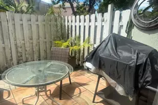 795 Crystal Lake Dr, Deerfield Beach, FL 33064 - Photo 20